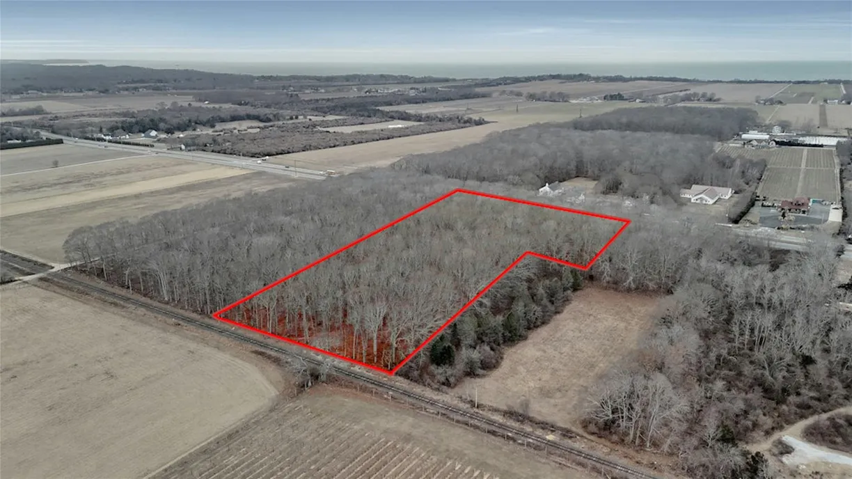 The Hamptons Real Estate | View 15690 County Road 48 | Listing