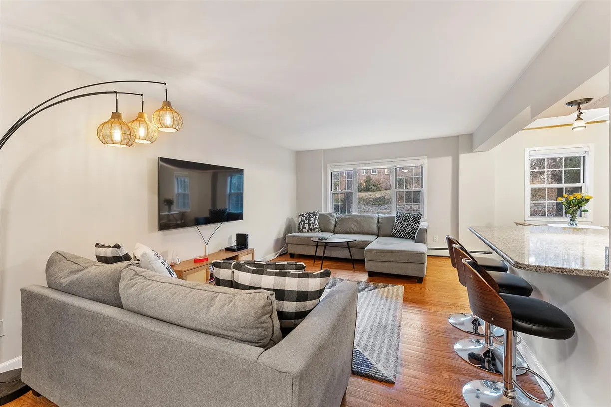 Westchester Real Estate | View 445 Broadway, 1E | 2 Beds, 2 Baths