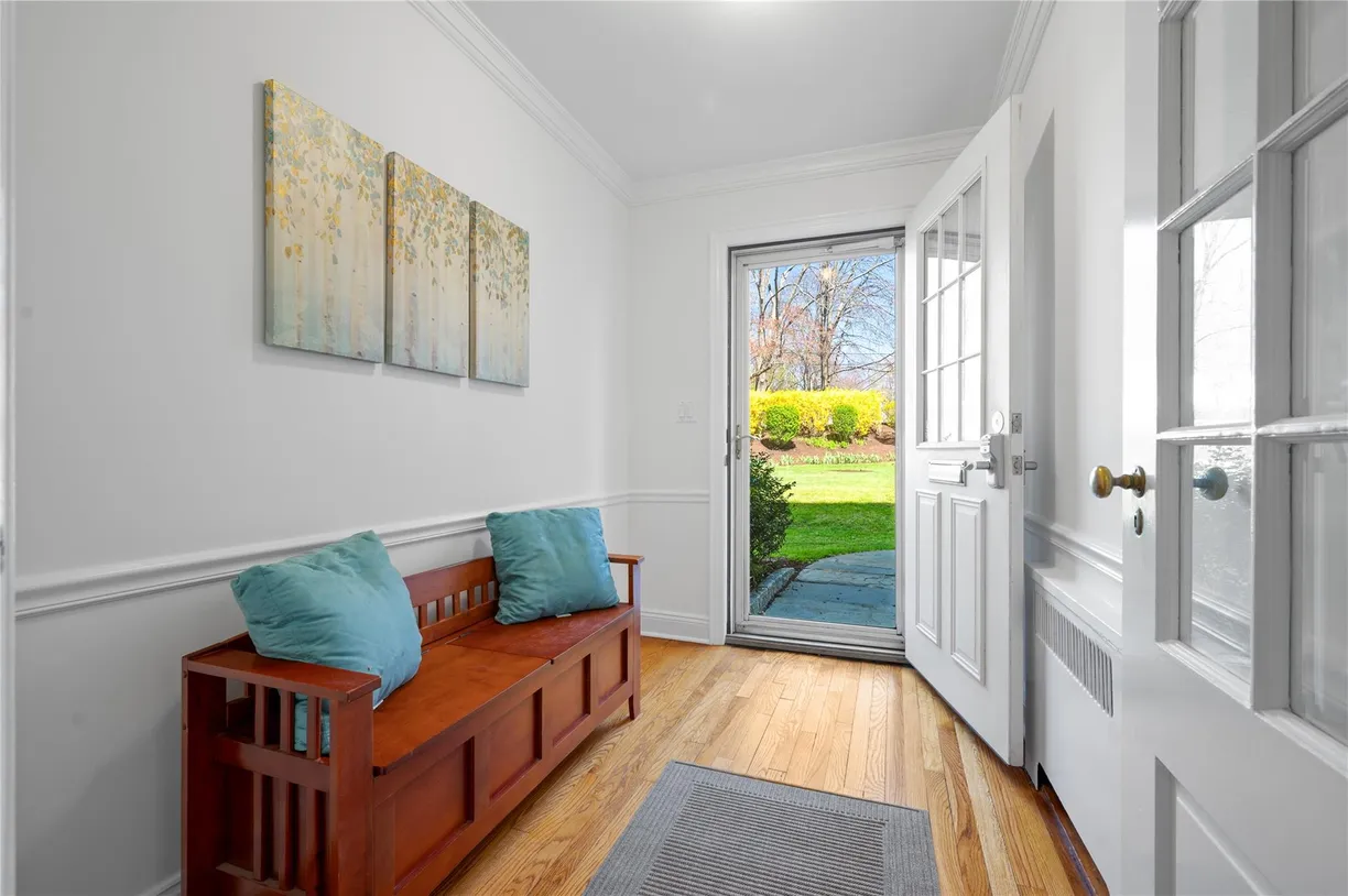 Westchester Real Estate | View 1 Chateaux Circle, 1N | Listing