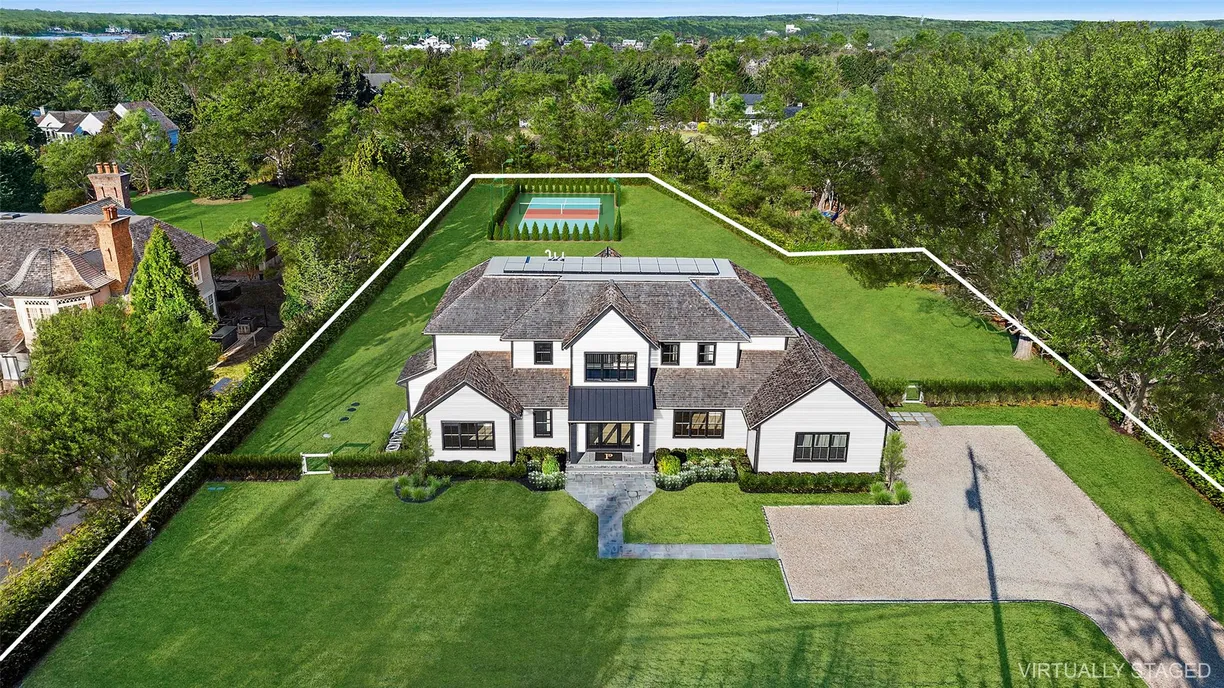 The Hamptons Real Estate | View 21 Cedar Lane | Listing