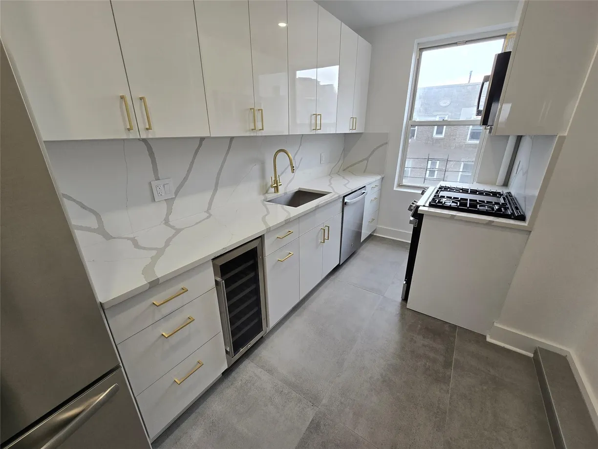 New York City Real Estate | View 45-08 40 Street, B53 | Listing