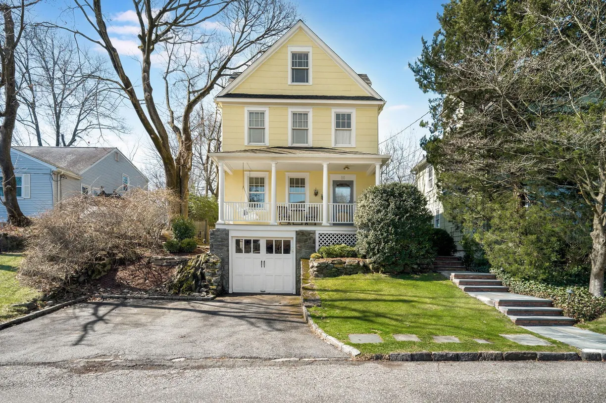 Westchester Real Estate | View 16 Winthrop Avenue | 3 Beds, 1 Bath