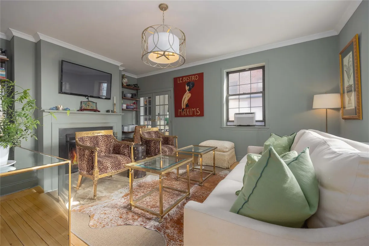 Westchester Real Estate | View 824 Bronx River Road, 4B | Listing