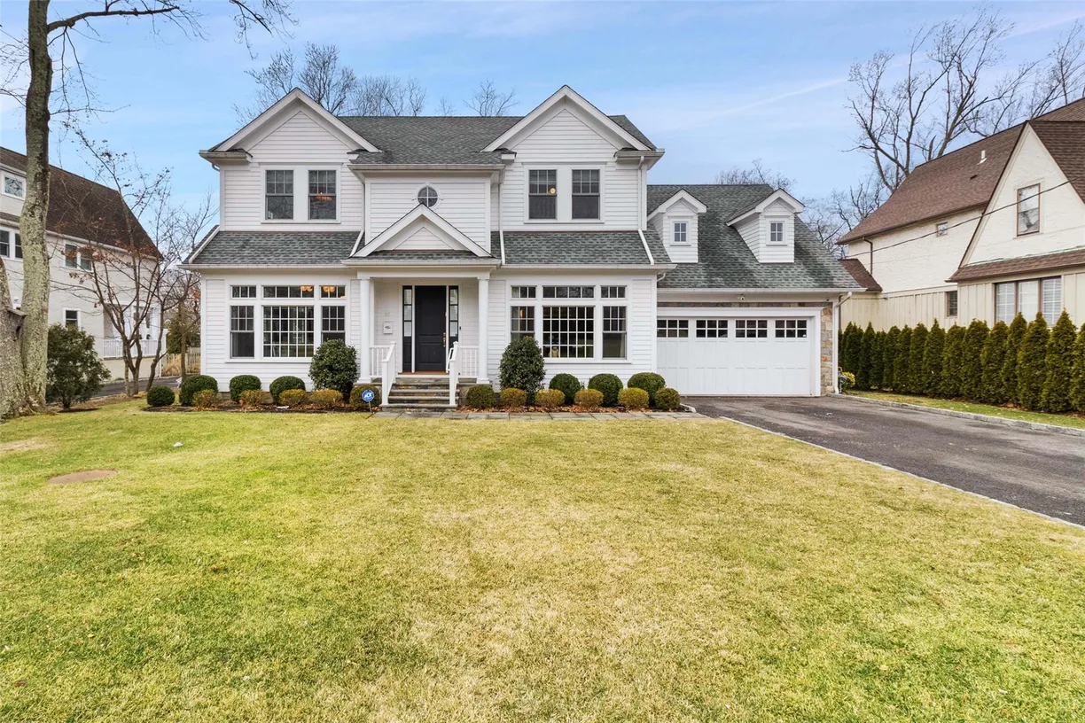 Westchester Real Estate | View 350 Heathcote Road | Listing