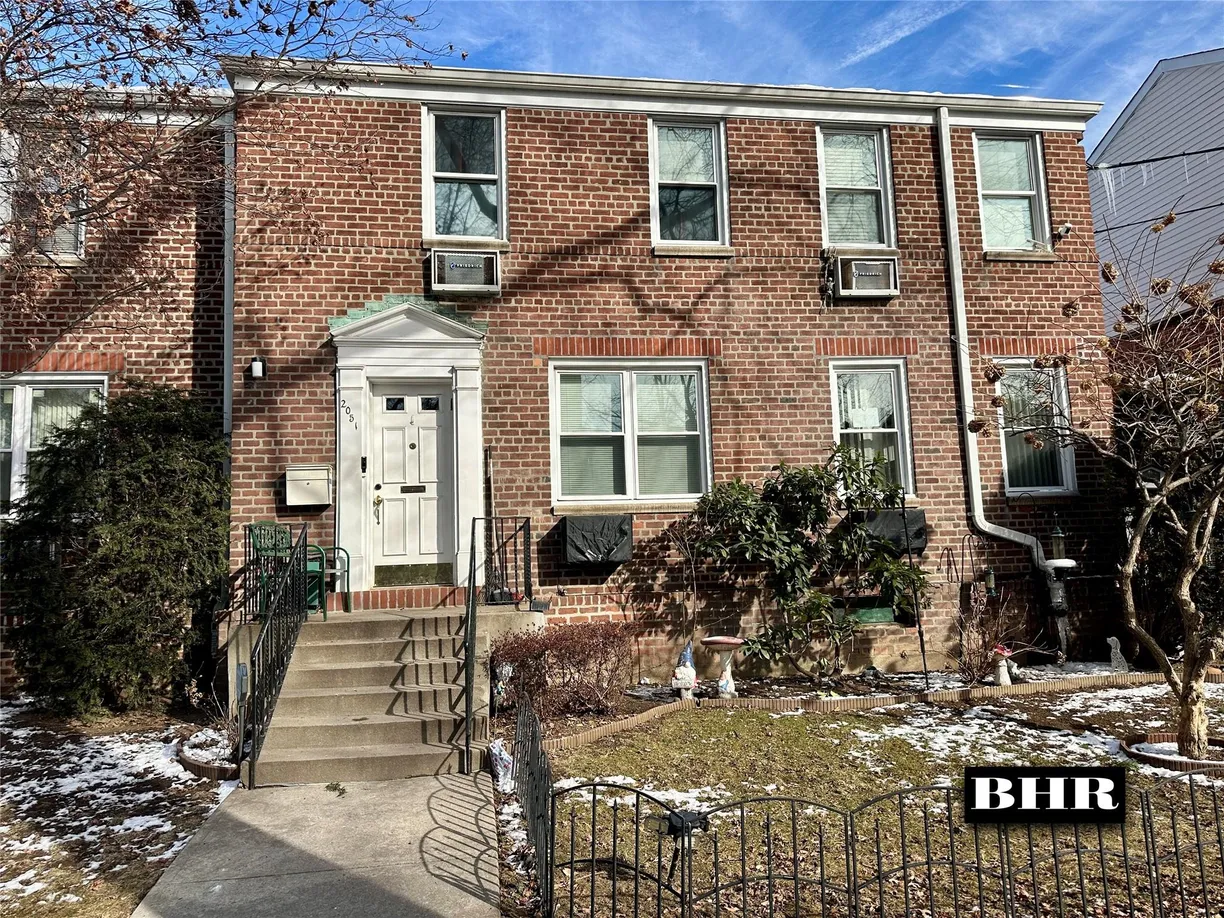 New York City Real Estate | View 2051 E 57th Street, 101G | 3 Beds, 1 Bath