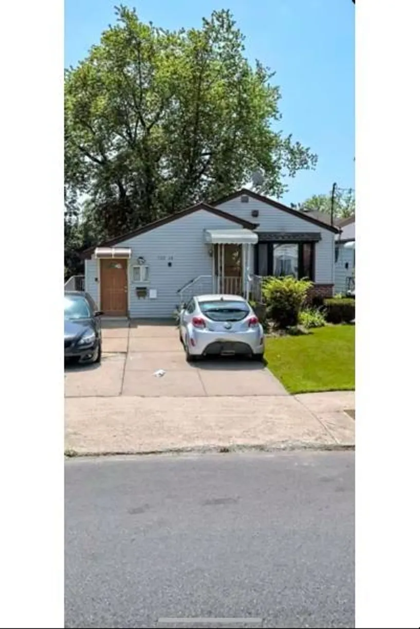 New York City Real Estate | View 10314 Avenue M | 3 Beds, 1 Bath