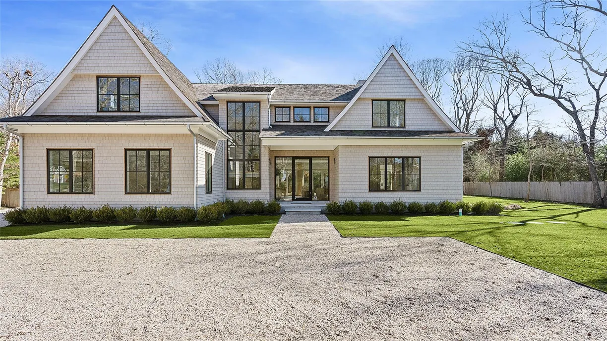 The Hamptons Real Estate | View 49 Birchwood Lane | 6 Beds, 7 Baths
