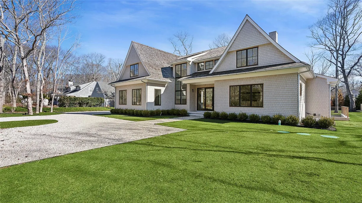 The Hamptons Real Estate | View 49 Birchwood Lane | Listing