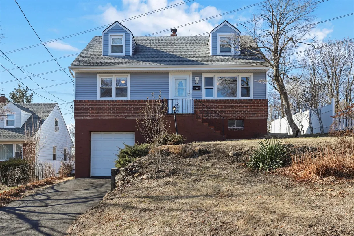 Westchester Real Estate | View 63 Salisbury Road | 3 Beds, 2 Baths