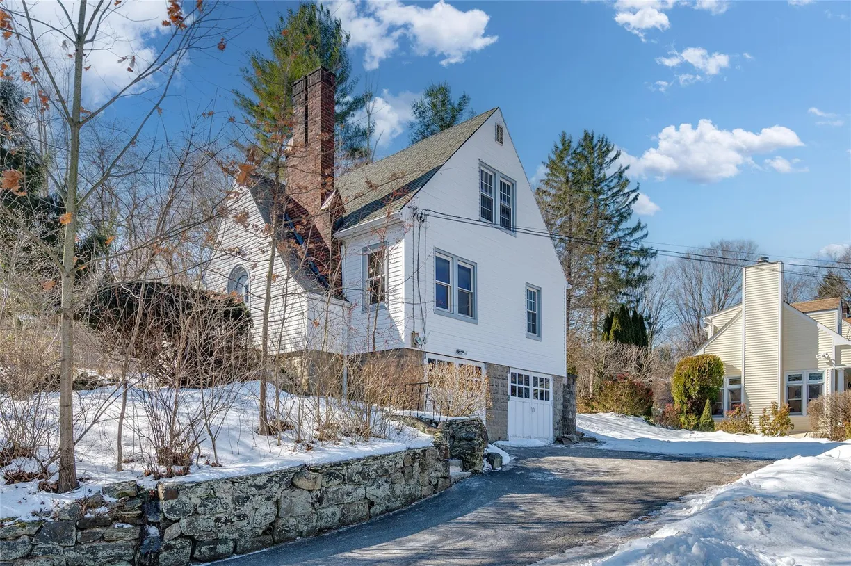 Westchester Real Estate | View 13 Main Street | 3 Beds, 1 Bath