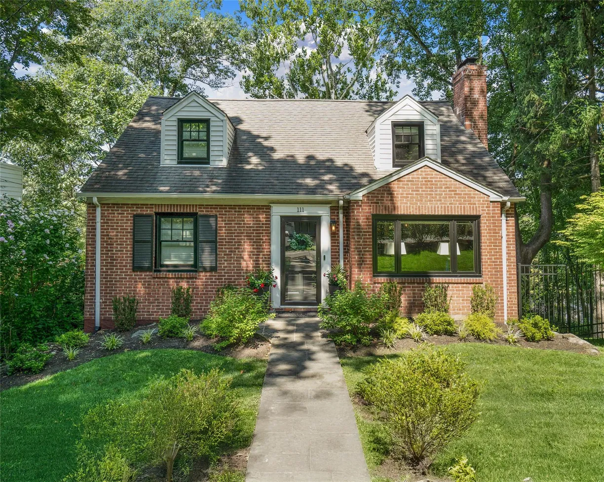 Westchester Real Estate | View 111 Mendham Avenue | 5 Beds, 2 Baths