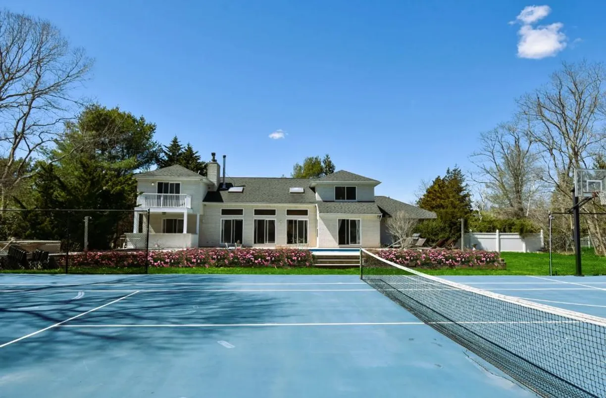 The Hamptons Real Estate | View 24 Wisteria Drive | Listing