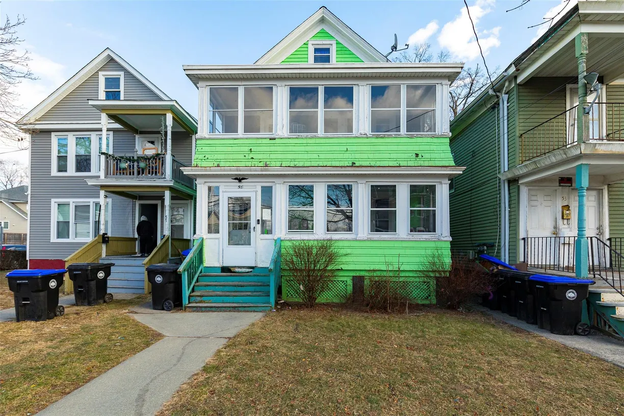 Hudson Valley Real Estate | View 55 Smith Street | 2 Beds, 2 Baths
