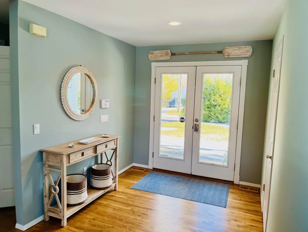 The Hamptons Real Estate | View 29 Bridle Path | Listing