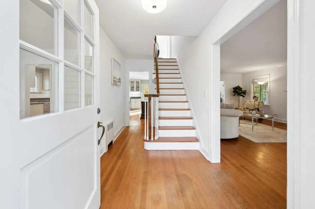 Westchester Real Estate | View 139 Rockland Avenue | Listing