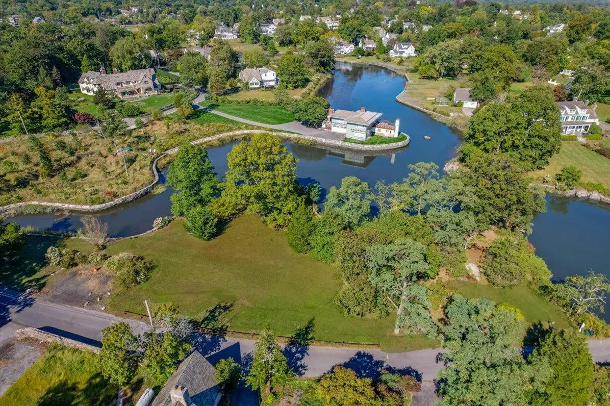 Westchester Real Estate | View Pryer Manor Road - Mill Pond | Listing