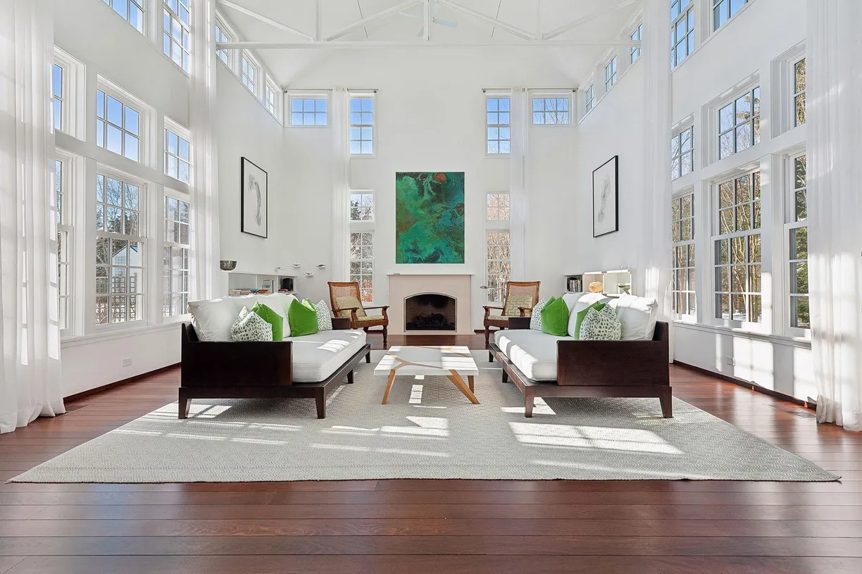 The Hamptons Real Estate | View 53 Bay Avenue | Listing