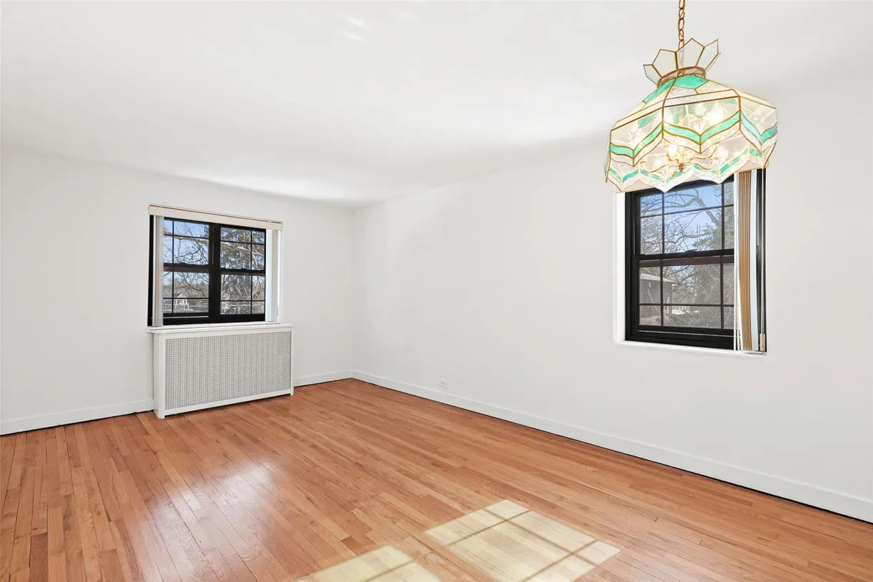 Westchester Real Estate | View 1249 California Road, 2 | Listing