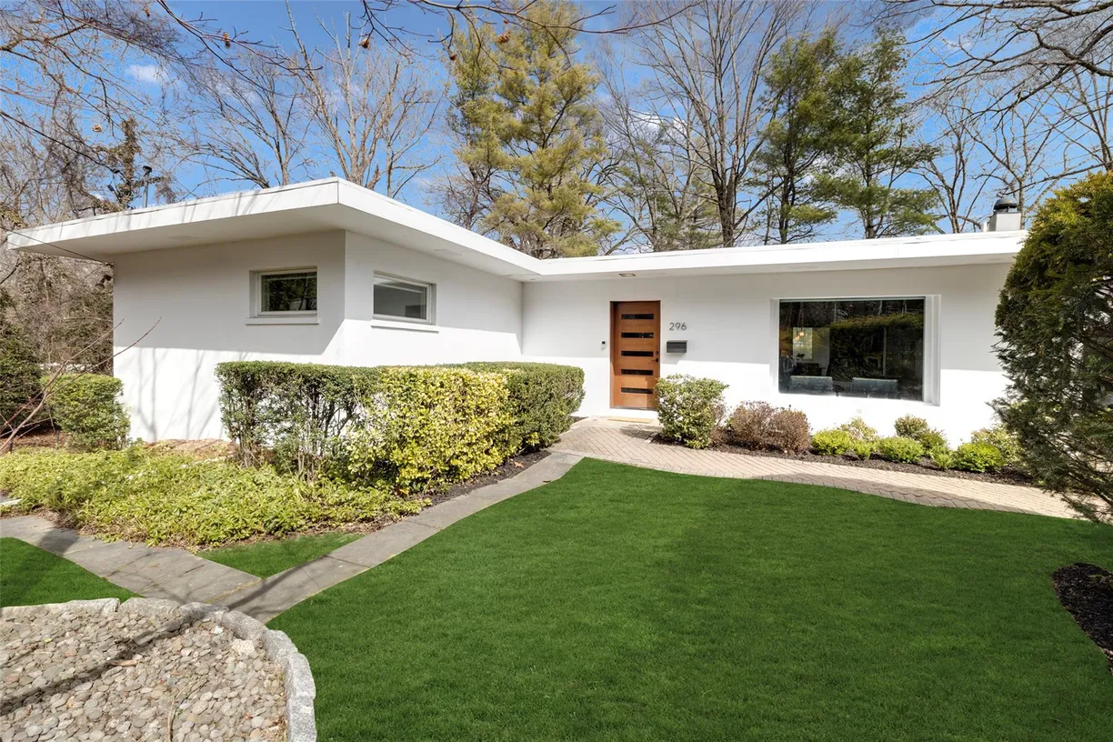 Westchester Real Estate | View 296 Murray Avenue | 3 Beds, 3 Baths