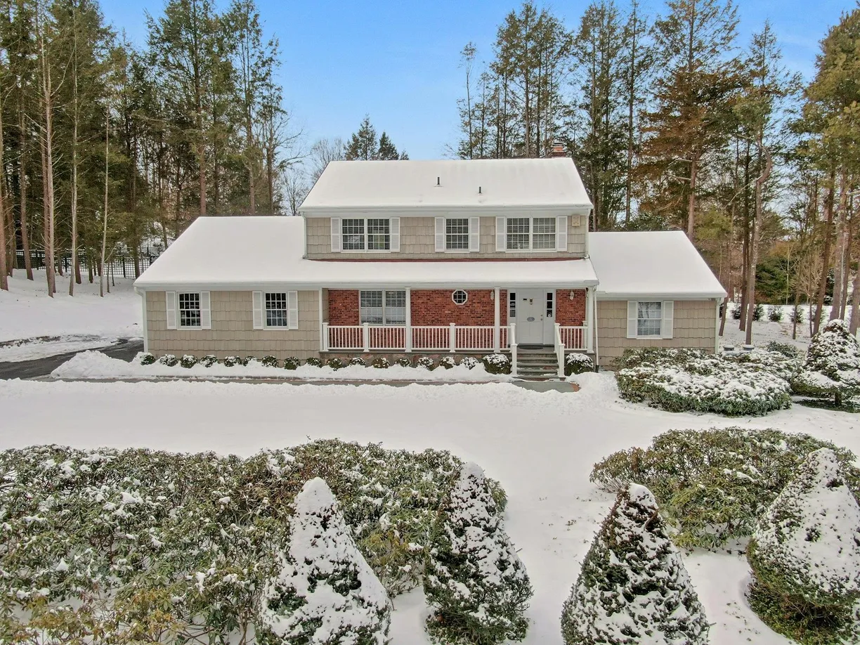 Westchester Real Estate | View 5 Grove Road | 4 Beds, 2 Baths