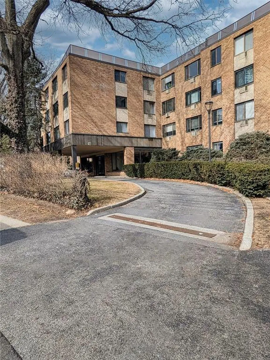 Westchester Real Estate | View 1101 Midland Avenue, 131 | Listing