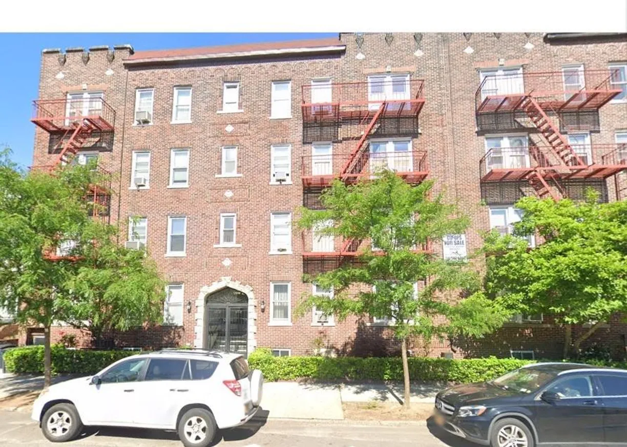 New York City Real Estate | View 45-20 43 Street, 2C | 1 Bed, 1 Bath
