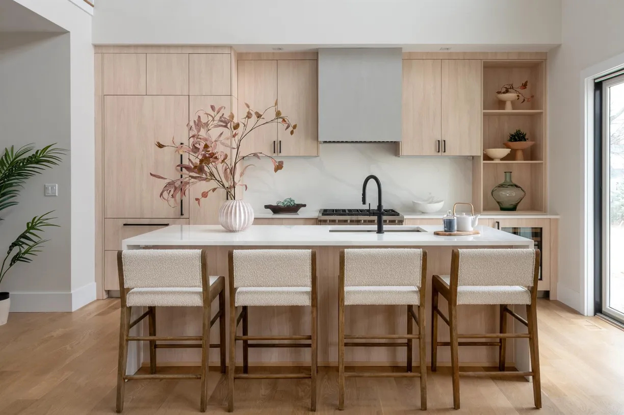 The Hamptons Real Estate | View 12 Depot (Pearl Way) Road, 1101 | Listing