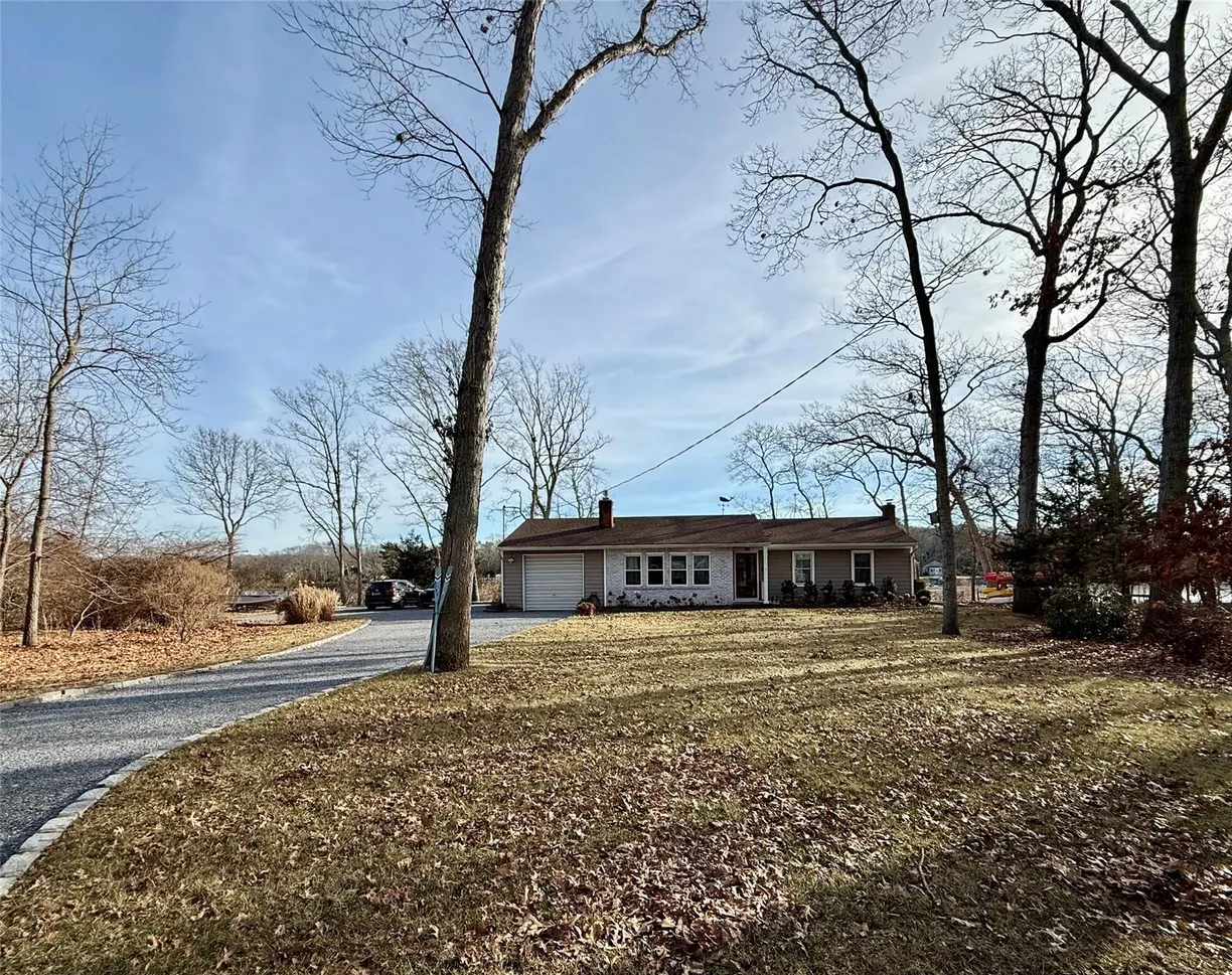 The Hamptons Real Estate | View 3705 Wells Road | Listing