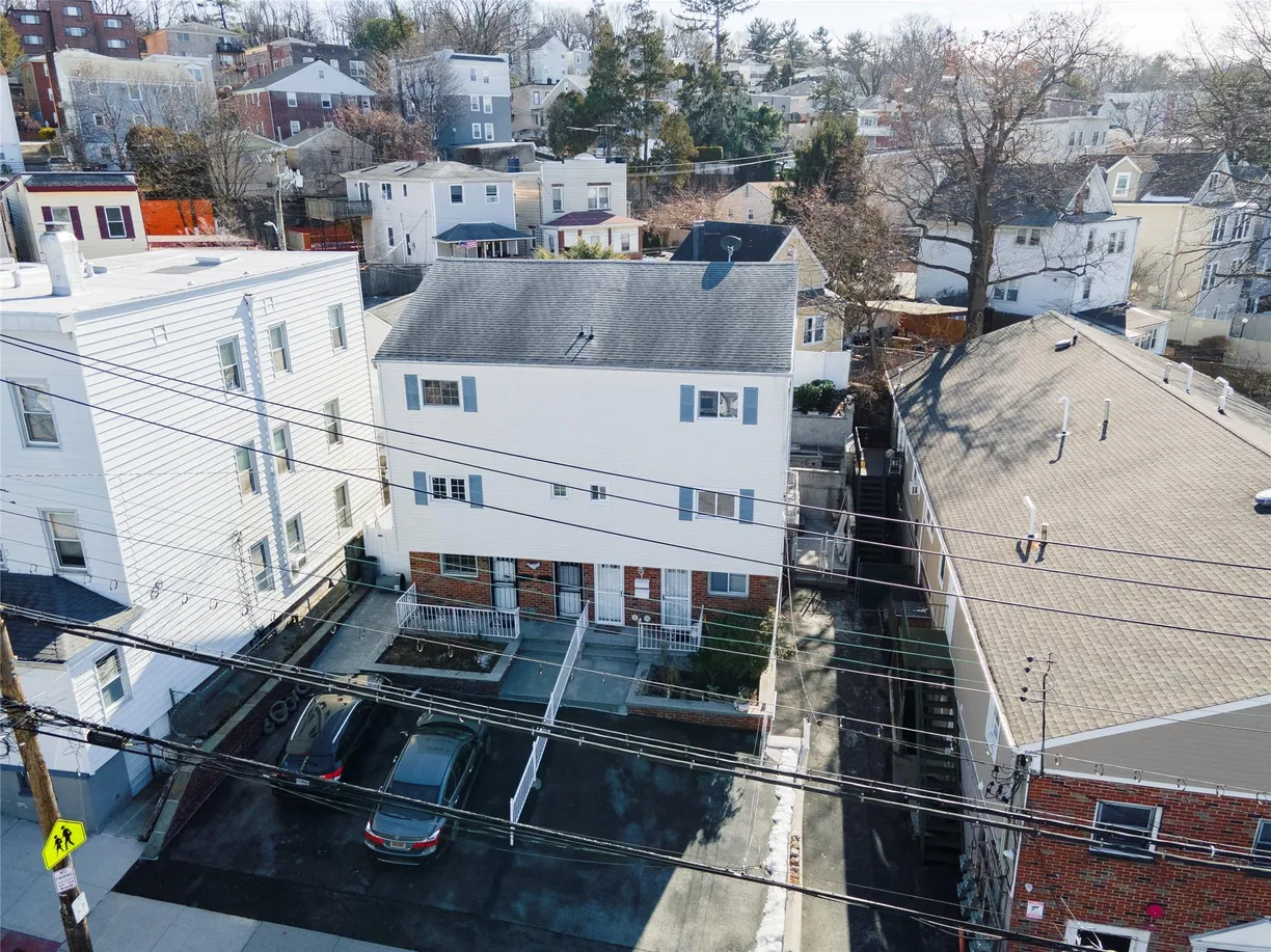 Westchester Real Estate | View 34 Lockwood Avenue | Listing