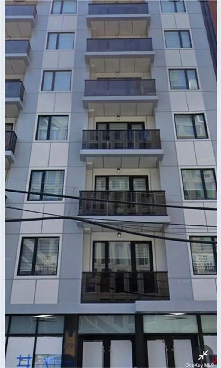 New York City Real Estate | View 42-22 Crescent Street, 8C | 1 Bed, 1 Bath
