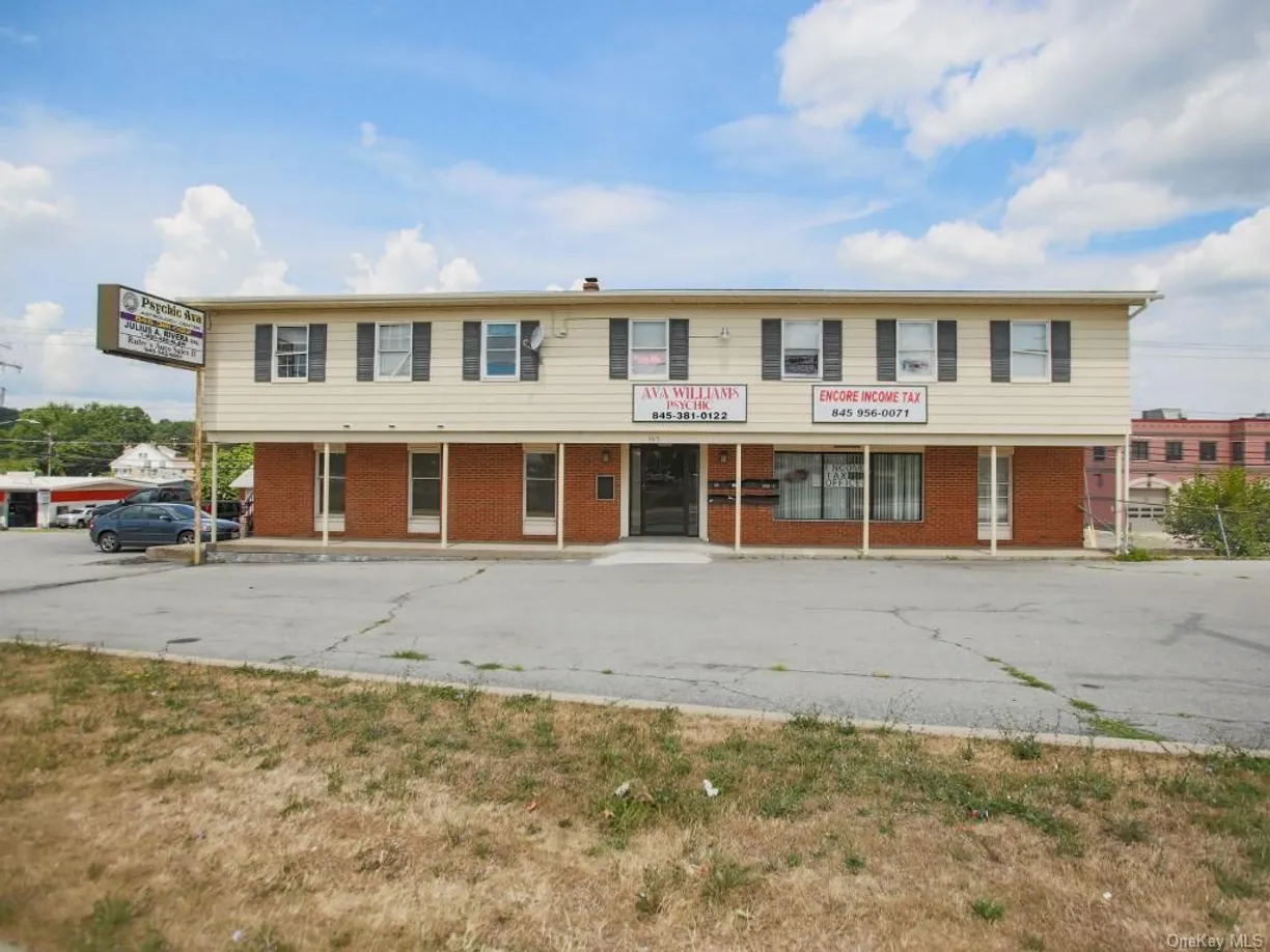 Rockland/Orange/NJ Real Estate | View 365 Route 211, Suite 3