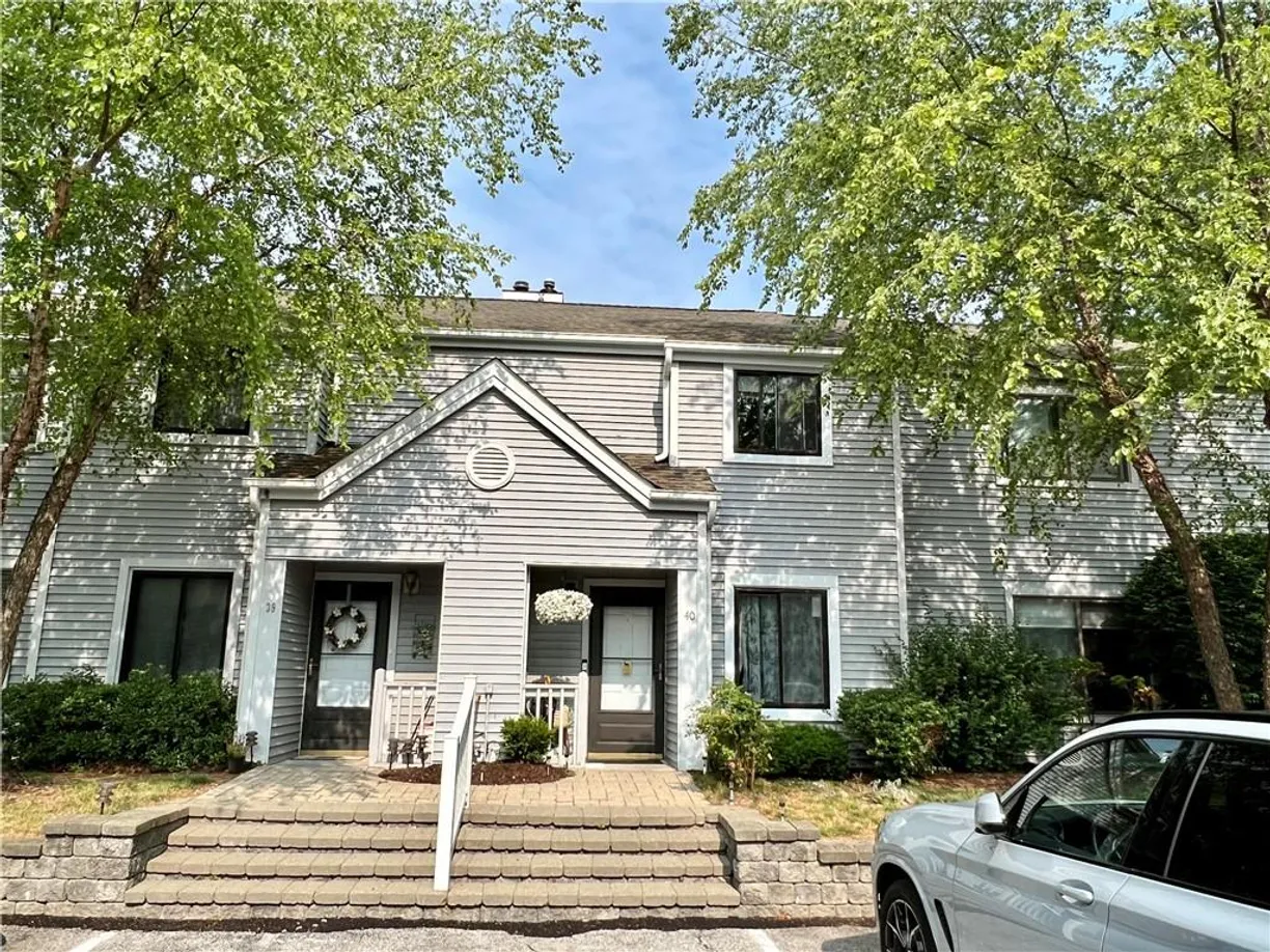 Westchester Real Estate | View 40 Offshore Drive, 40 | 2 Beds, 2 Baths