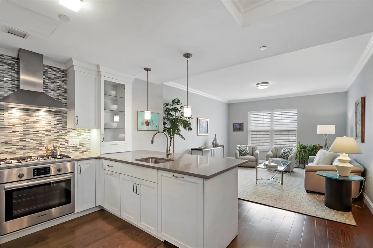 Westchester Real Estate | View 10 Byron Place, 510 | Listing