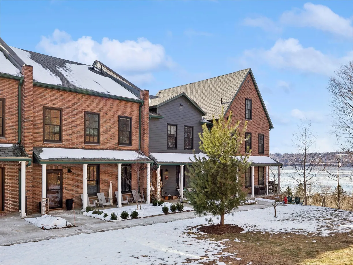 Hudson Valley Real Estate | View 16 River Ridge Court, 16 | 3 Beds, 2 Baths