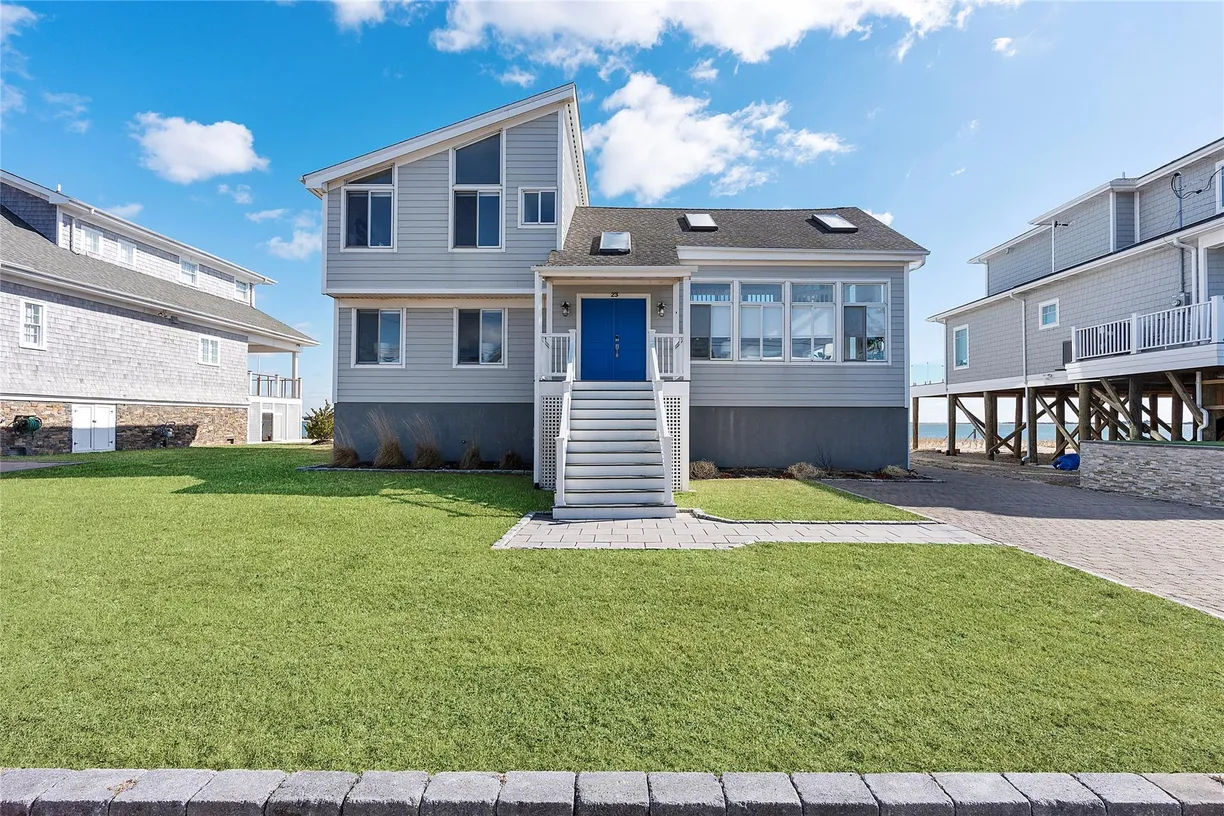 The Hamptons Real Estate | View 23 Shinnecock Road | 5 Beds, 3 Baths