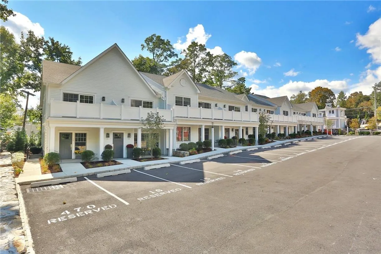 Westchester Real Estate | View 470 Main Street, 6 | Listing