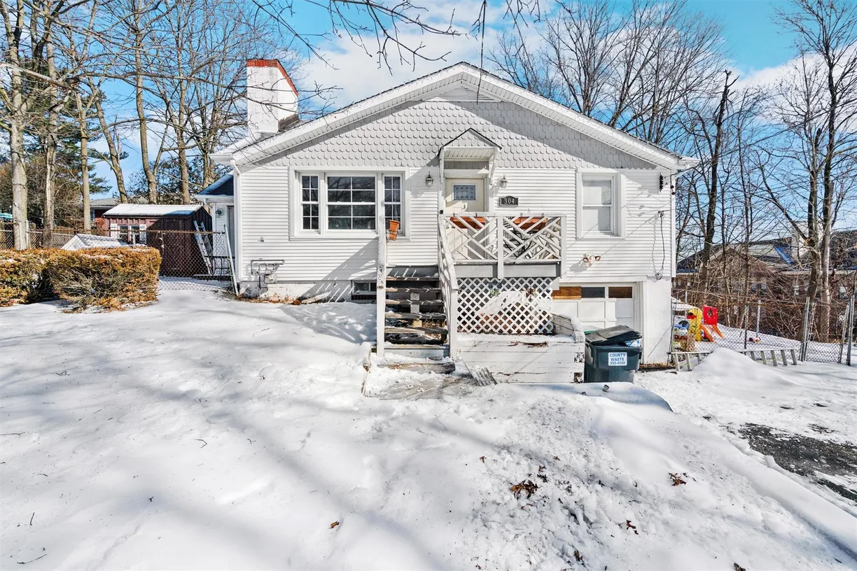 Rockland/Orange/NJ Real Estate | View 304 Broadway | Listing
