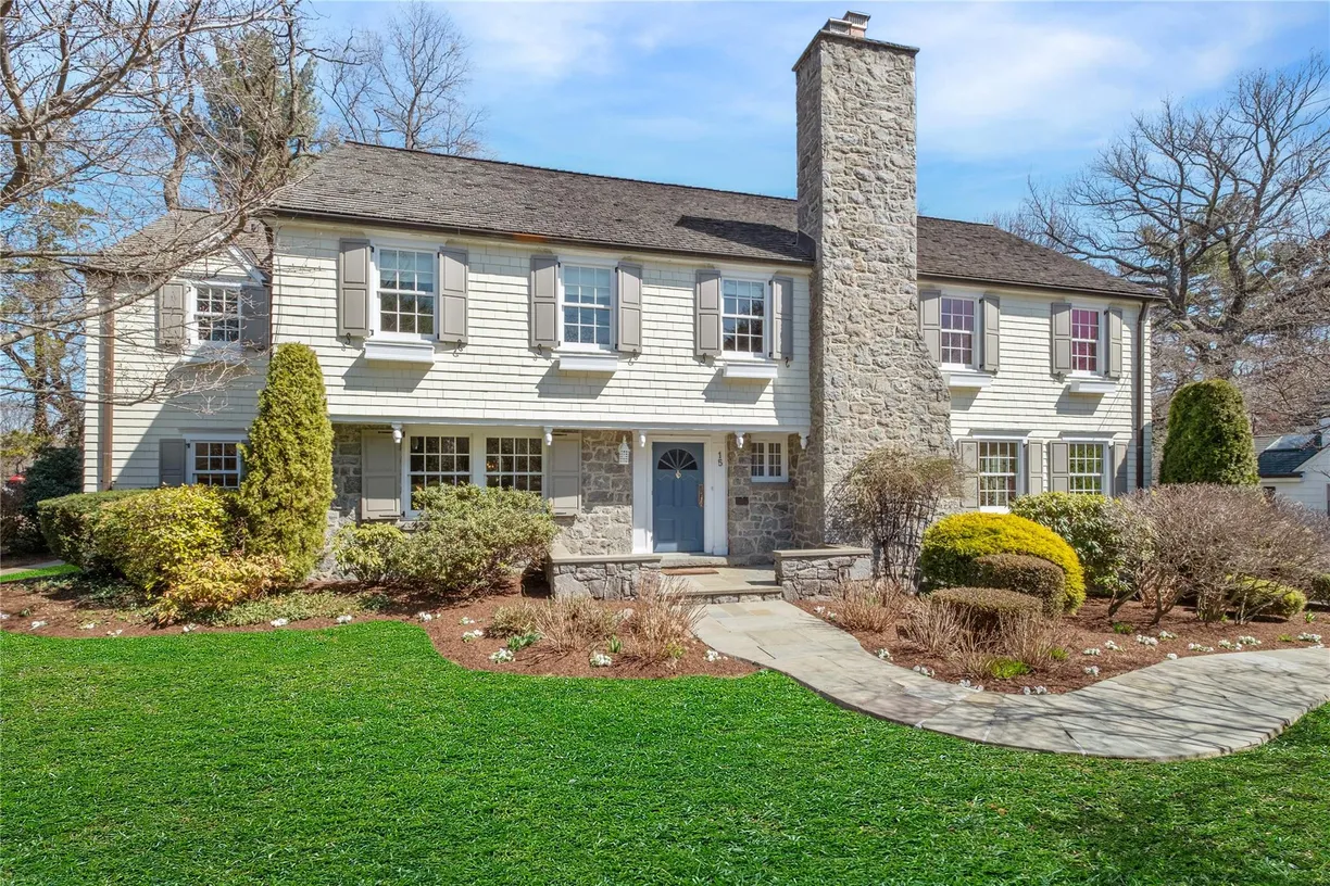Westchester Real Estate | View 15 Glen Eagles Drive | 5 Beds, 3 Baths