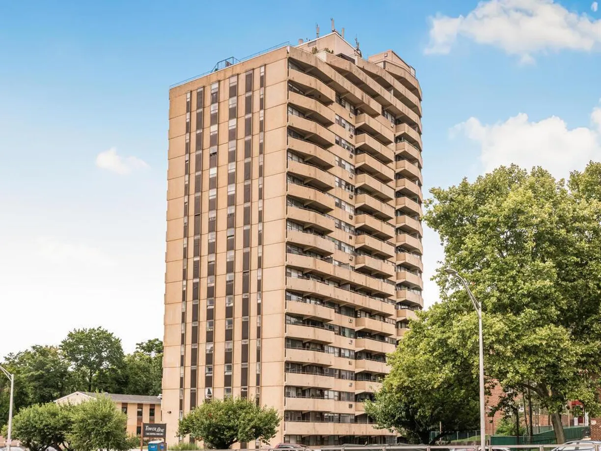 Westchester Real Estate | View 1523 Central Park Avenue, 17B | 1 Bed, 1 Bath