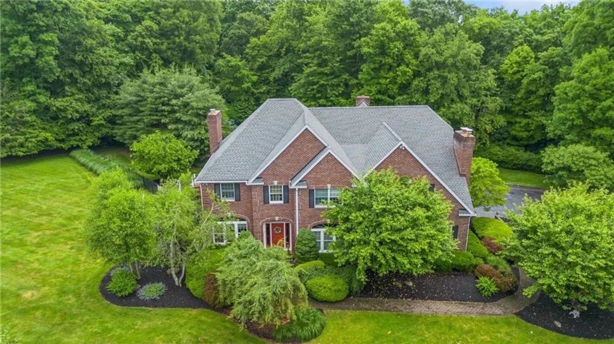 Rockland/Orange/NJ Real Estate | View 29 Benson Point Court | Listing
