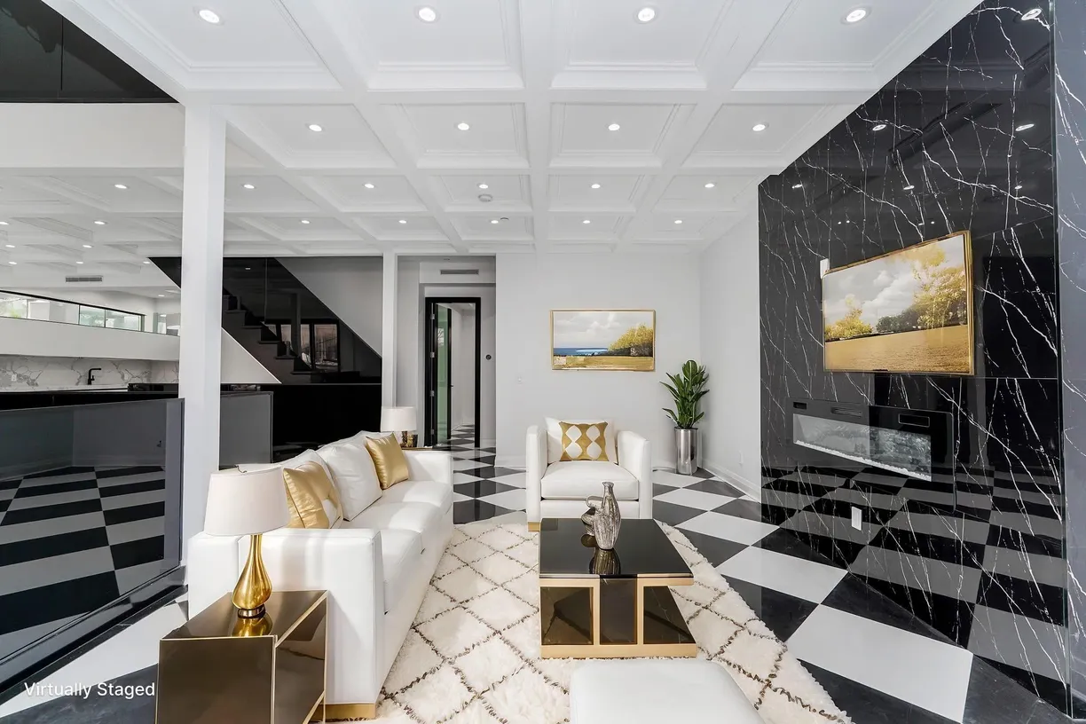 New York City Real Estate | View 86 Whitman Drive | Listing