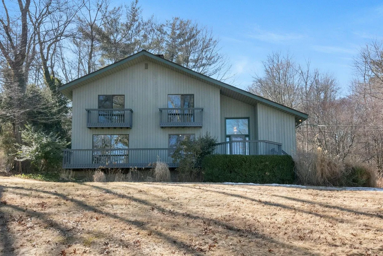 Westchester Real Estate | View 68 Lake Shore Drive | 4 Beds, 2 Baths