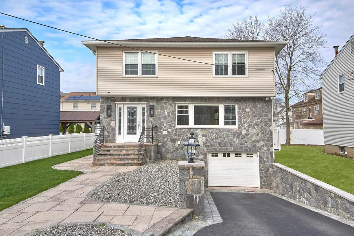 Westchester Real Estate | View 80 Madison Avenue | 3 Beds, 2 Baths
