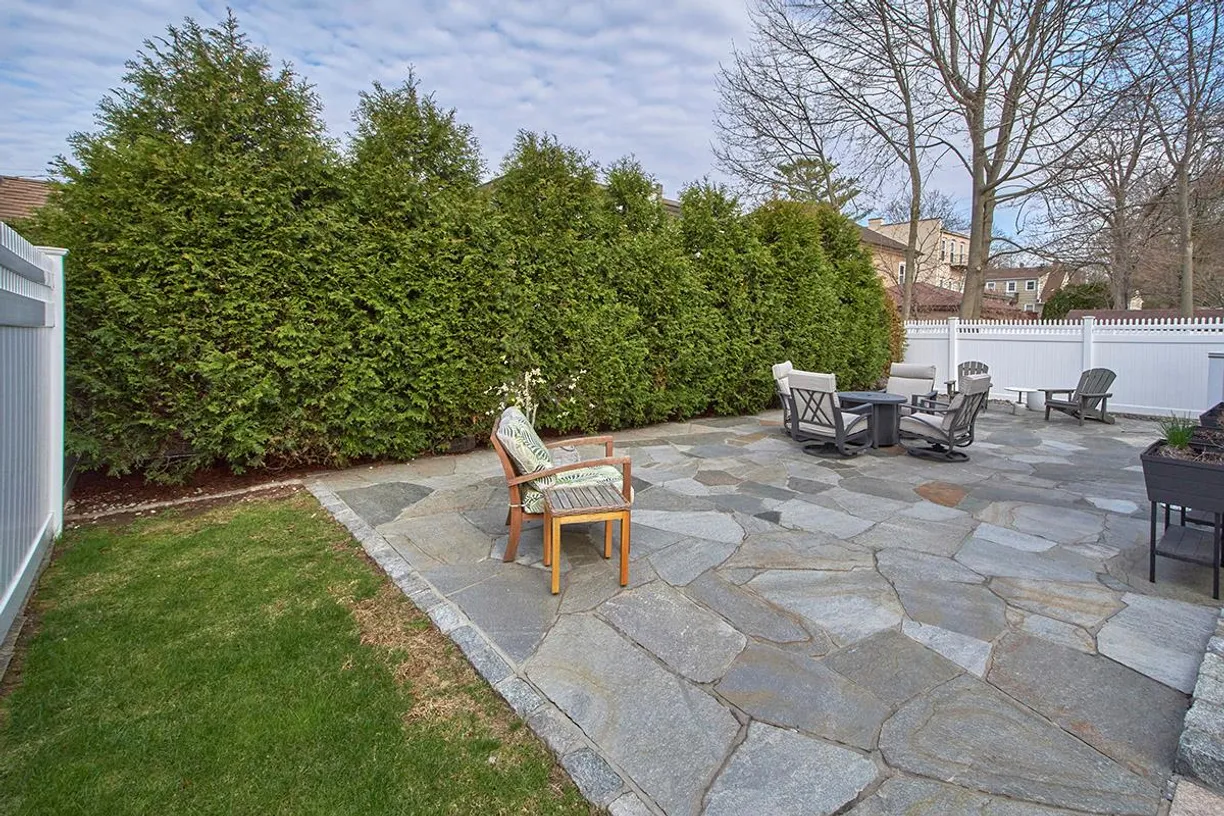 Westchester Real Estate | View 80 Madison Avenue | Listing