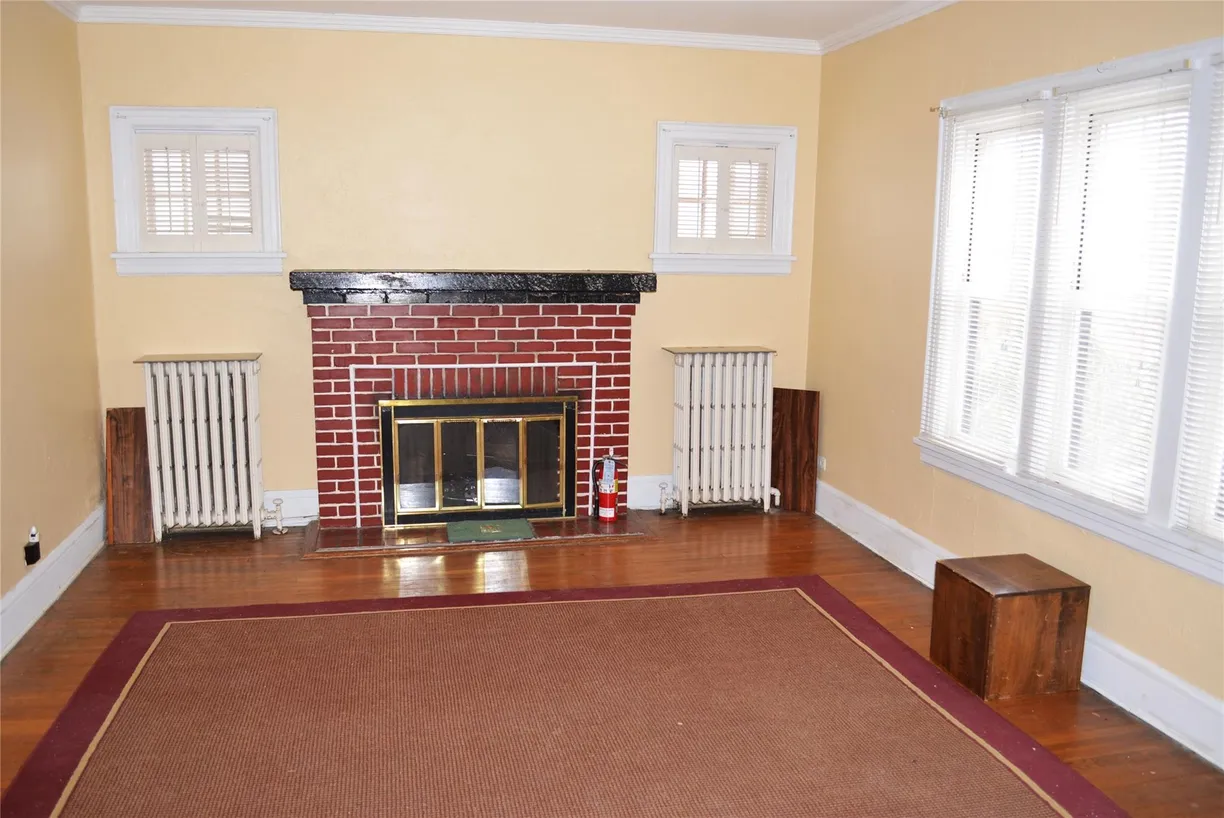 Westchester Real Estate | View 5 Lawrence Avenue | Listing
