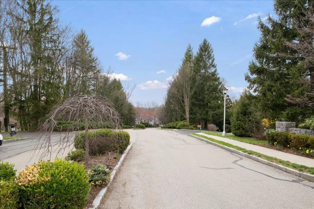 Westchester Real Estate | View 95 Club Pointe Drive | Listing