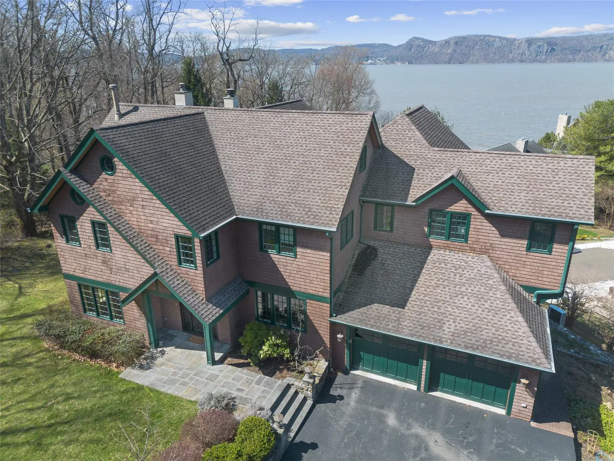 Westchester Real Estate | View 24 Country Club Lane | Listing