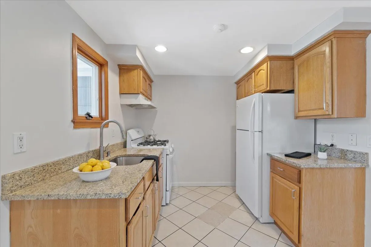 Westchester Real Estate | View 6 Harrison Street, 2 | 3 Beds, 1 Bath