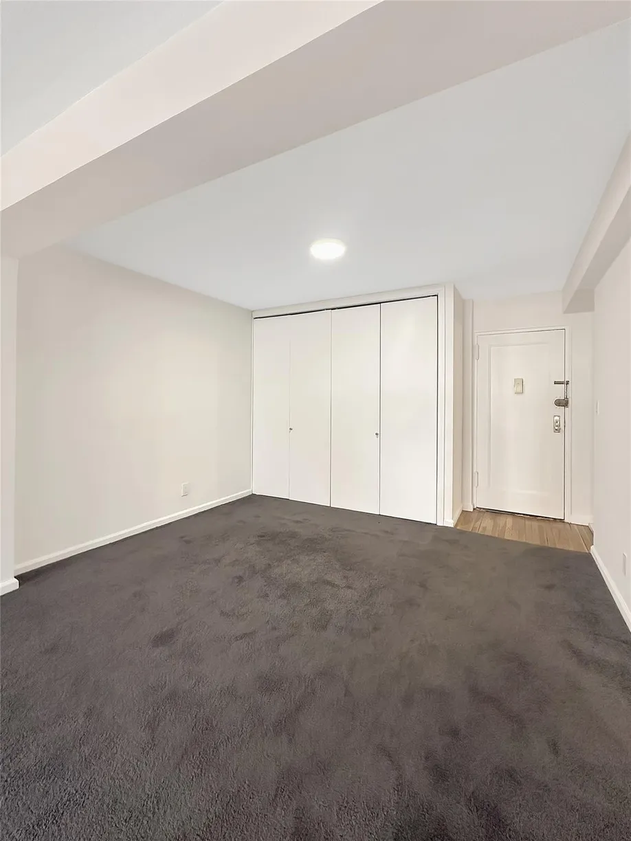 Westchester Real Estate | View 10 Franklin Avenue, 2F | Listing