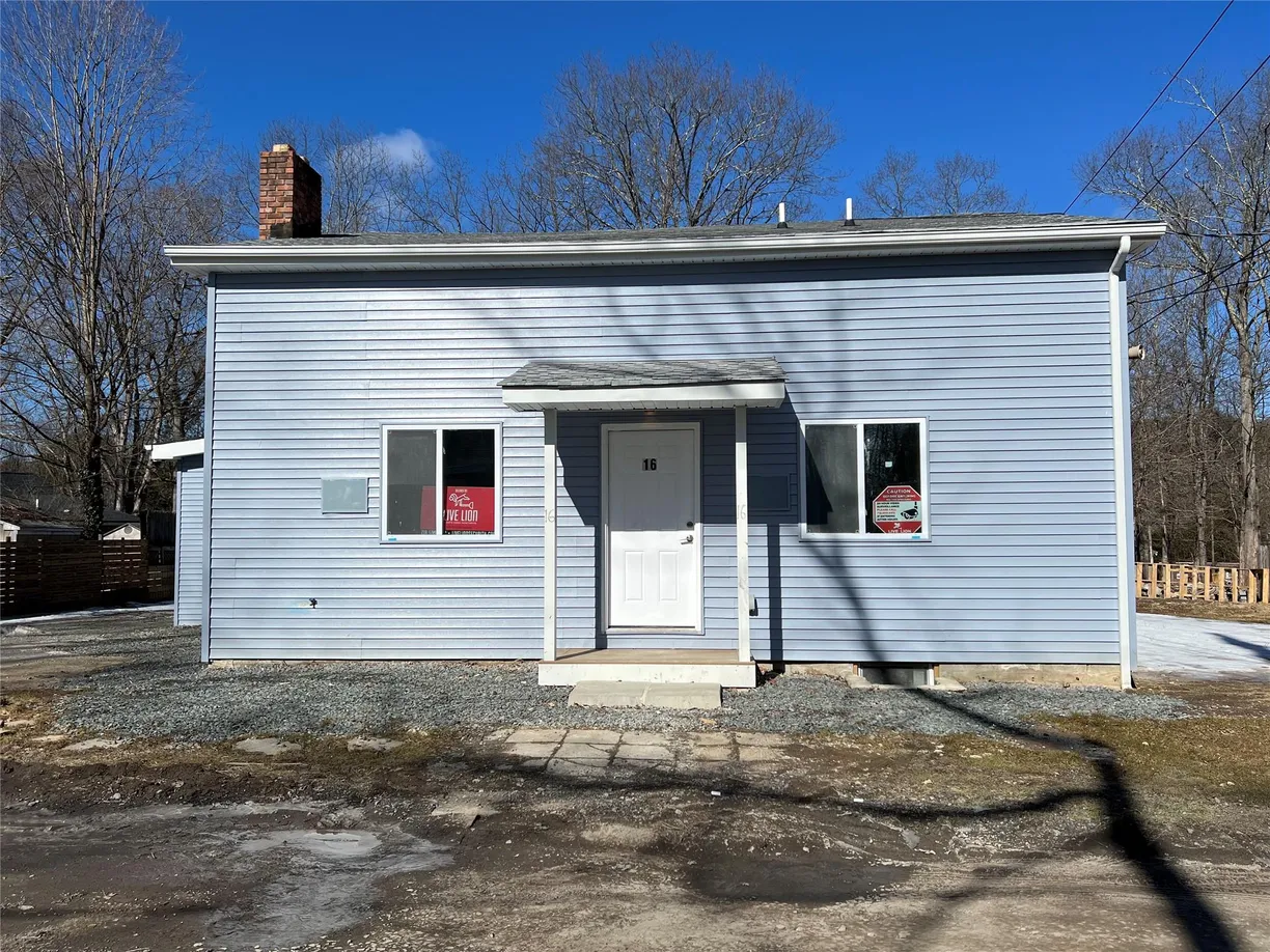 Rockland/Orange/NJ Real Estate | View 16 Birch Street | 3 Beds, 6 Baths